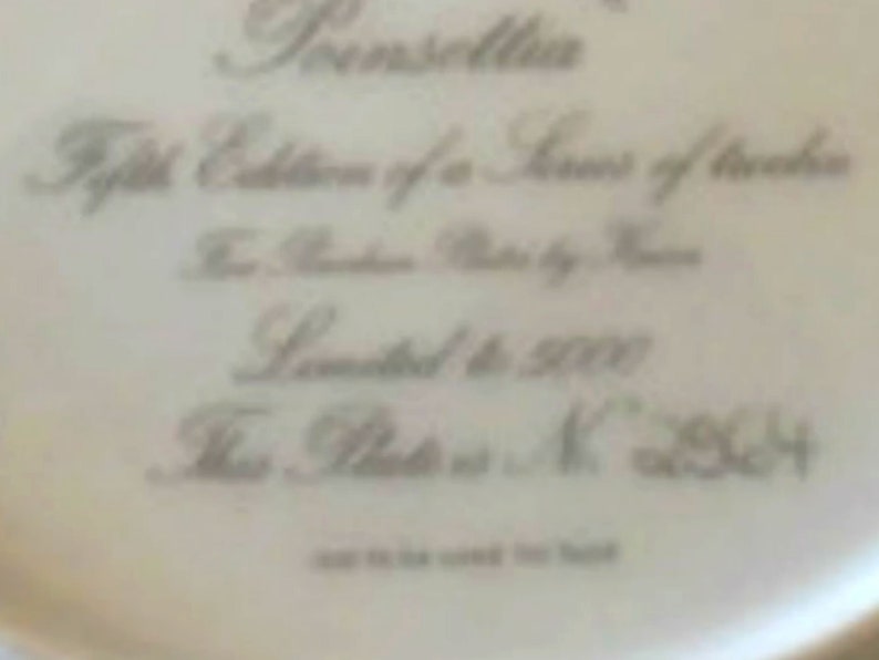 Signed Vintage Elyse Wasile Junkanoo and Poinsettias Bahamas Plate No Box Dated 1986