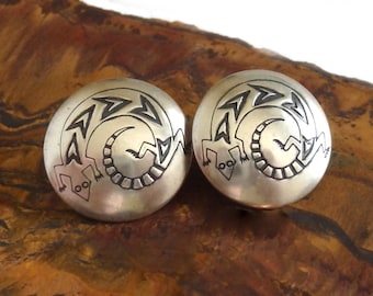 Navajo Sterling Silver Lizard Overlay Round Post Earrings