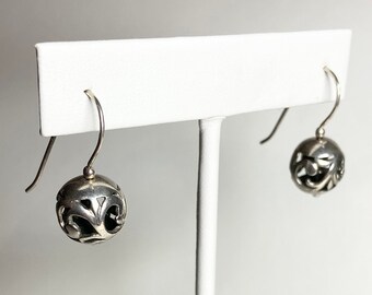 Silpada Dangle Earrings Ball Swirl drop