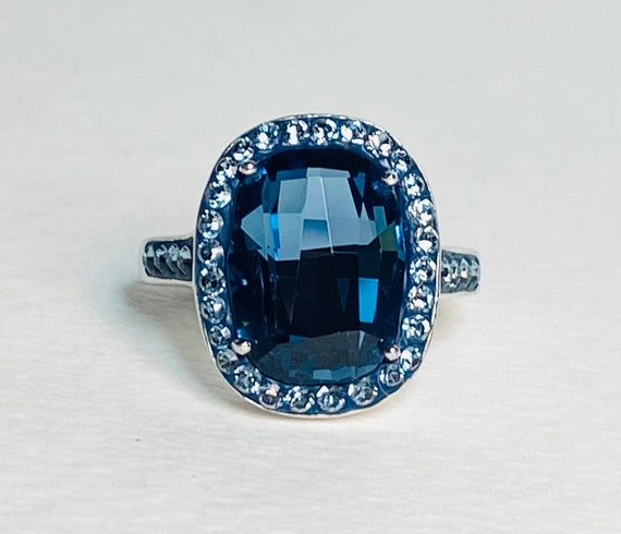 Montana blue Swarovski crystal halo style band ring in sterling silver size 7