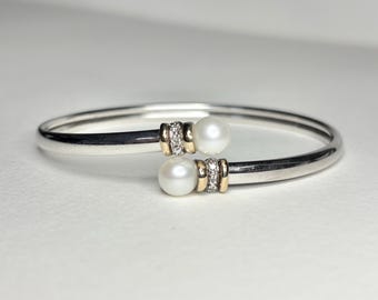 Cultured Pearl and Diamond Memory Wire Bracelet in Sterling Silver with 14k size M