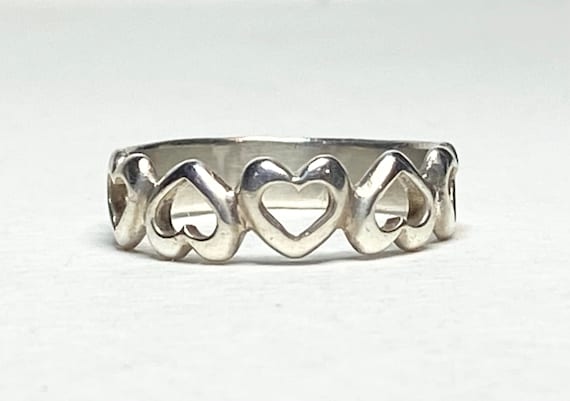 Heart band ring 6mm in sterling silver size 8 - image 1