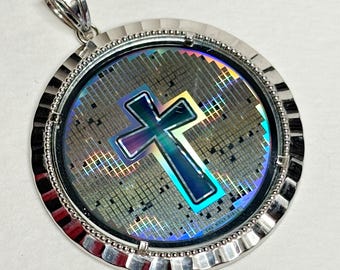 Laser Nano Bible Cross Medallion Pendant in Sterling silver