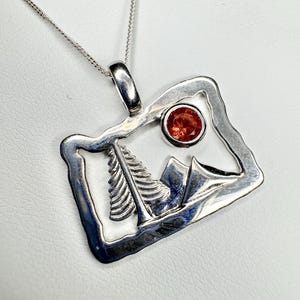 Oregon Sunstone Scenic State Pendant Necklace Sterling Silver 18"