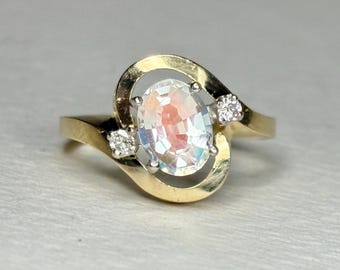 Madagascar Rainbow Moonstone and Diamond Ring Solid 14k Gold size 6.25