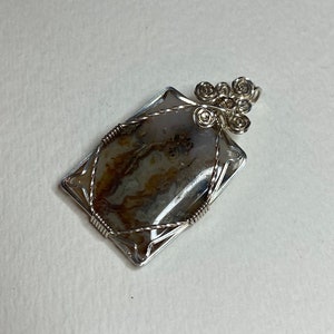 Idaho Plume/Flame Agate Graveyard Point material sterling silver wire wrapped pendant image 5