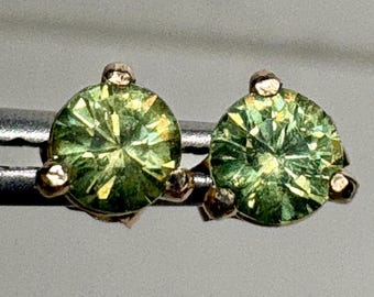 Demantoid Garnet Stud Earrings 14k Gold 4mm