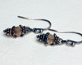 Oregon sunstone dangle drop Bali style earrings in solid sterling silver.