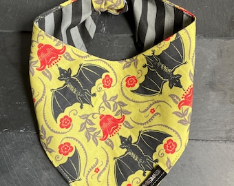 Handmade  Dog Bandana:  yellow cotton bat Snap-On Collar, Reversible