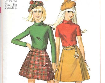 1960s Simplicity 7213 Kilt Beret and Bias Roll Collar Top Vintage Sewing Pattern Size 5 Junior Petite Bust 31 1/2 Pleated Skirt