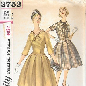 inverted box pleat dress pattern Inverted Box Pleat dress Custom Measurements #107-17