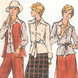 1970er Butterick 3327 Reise Ensemble mit Hose, Rock, Weste und Bluse Vintage Schnittmuster Größe 14 1/2 Büste 37