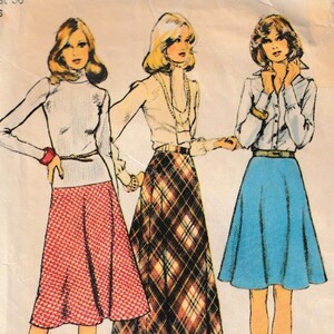 1970s Simplicity 6573 Bias Skirt in Three Lengths Vintage Sewing Pattern Size 16 Waist 30 Flared
