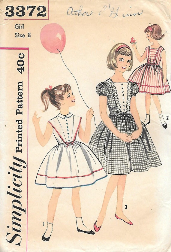 1960s Simplicity 3372 Girls Party Dress With Full Skirt and Puffed