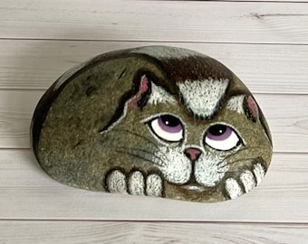 Hand Painted Natural Rock Cat. Painted Stone. Pebble Art. Cat. Rock animal. Rock cat