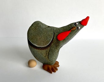 Painted Rock, Painted Stone, Rock Hen. Chicken