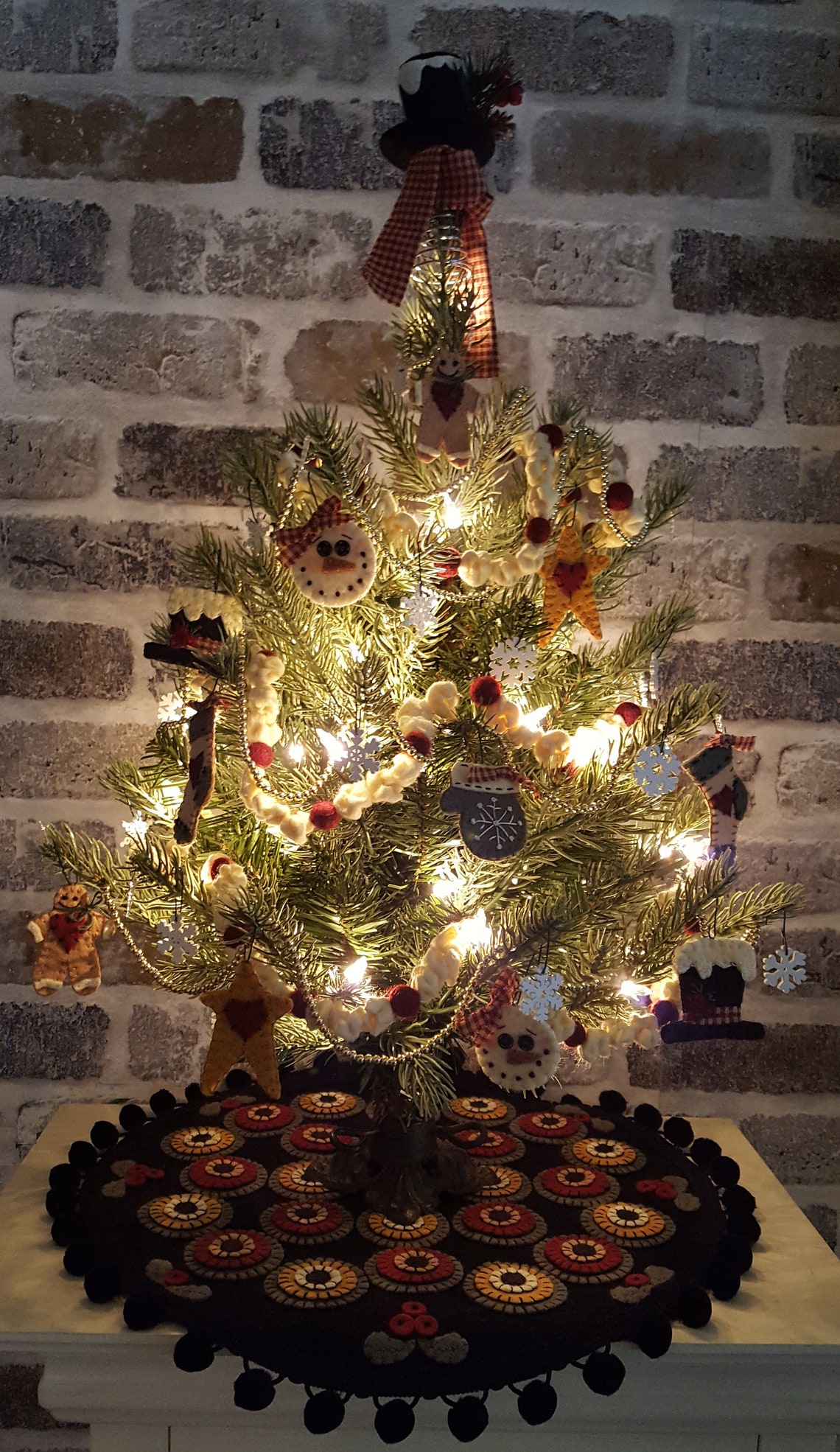 Trimming the Treechristmas Penny Rug Tree Skirt Popcorn and - Etsy