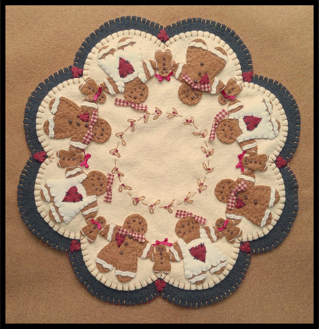 UPDATED! Ginger Family~gingerbread Primitive Penny Rug/candle Mat ...