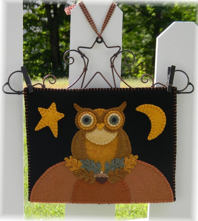 Night WatchmanOwl, moon, star, autumn Table Runner/Candle Mat DIGITAL PATTERN image 3