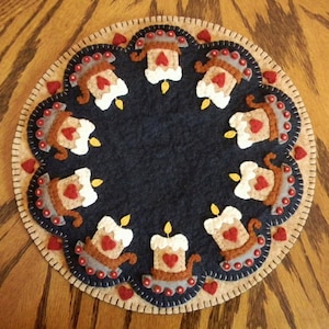 Prim Candles Penny Rug/Candle Mat DIGITAL PATTERN