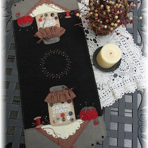 My Favorite Things-Table Runner/Candle Mat DIGITAL PATTERN