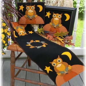 Night WatchmanOwl, moon, star, autumn Table Runner/Candle Mat DIGITAL PATTERN image 1