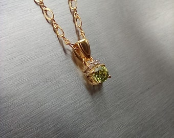 Peridot 14K Gold Filled Necklace, Peridot Gemstone Pendant on Chain, Genuine Untreated Peridot, August Birthstone, Gift for Her