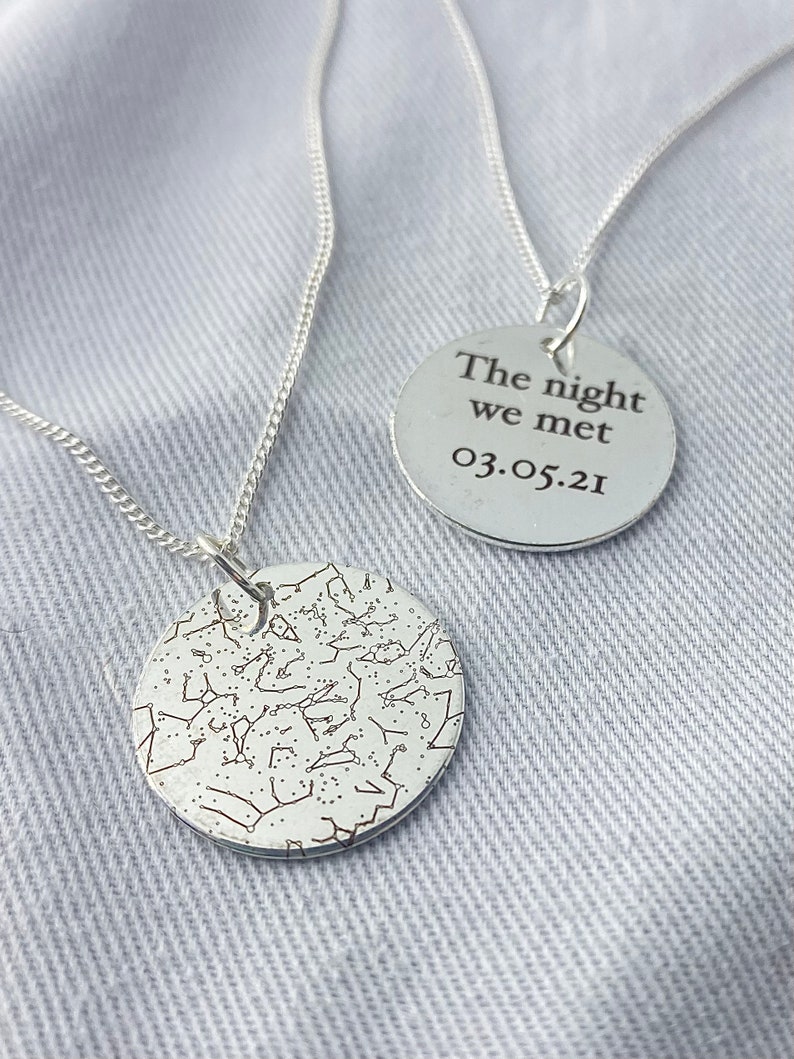 Collar de mapa de estrellas personalizado, regalo de aniversario personalizado para ella, mapa de estrellas por fecha y ubicación, mapa de constelación personalizado, regalo para mujer imagen 4