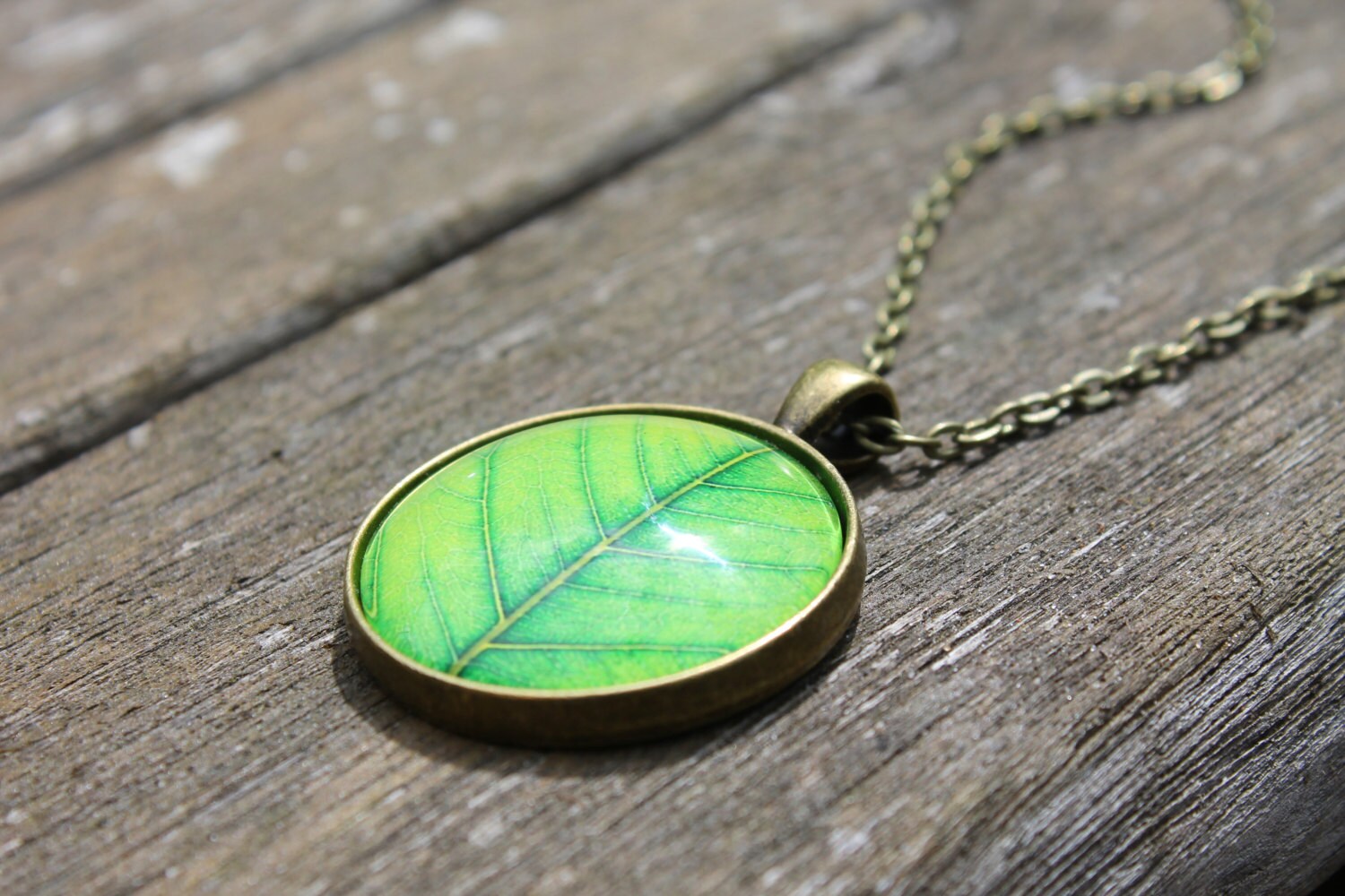 Bright Green Leaf Pendant Necklace Summer Spring Tree Leaves | Etsy