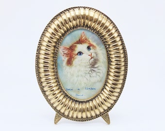 Vintage Oval Brass Photo Frame, Tabletop Display