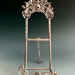 Vintage Plate Brass Stand plate holder, Dish Stand, dish dislay, Plate Display, Book Display, Plate easel, Frame Display, Artwork display