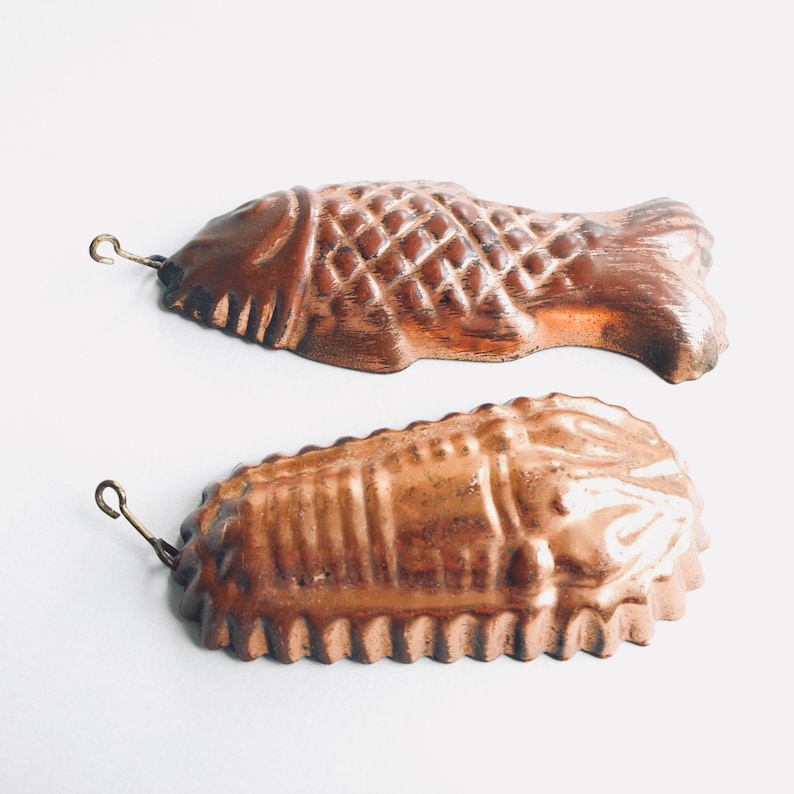 Mid Century Rustic Wall Hanging Kitchen Decor Jelly Mold French vintage Copper Tin Lined Fish and Lobster Mold
