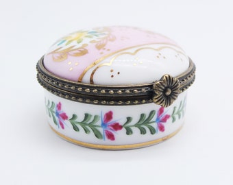 Vintage Hand painted Porcelain Trinket Box, Ring Box, Pill Box