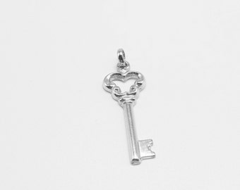 Vintage Finest Sterling silver Skeleton Key Pendant, key charm, silçver key charm