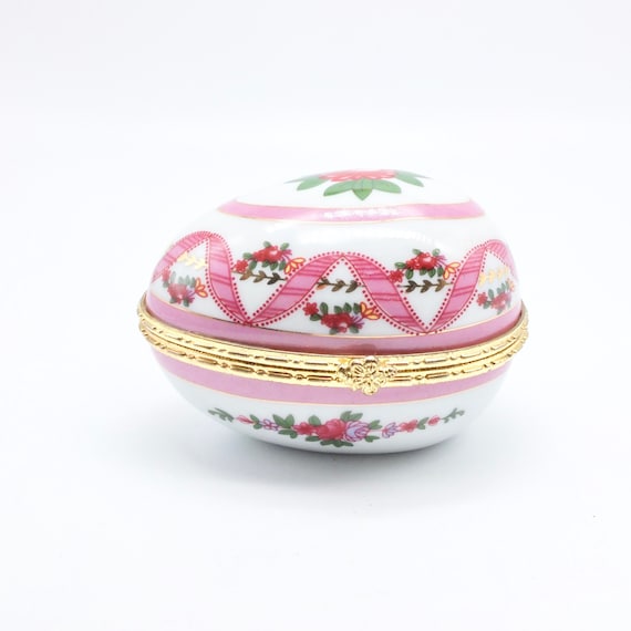 ヴィンテージ磁器製卵型小物入れ：花柄装飾 - Etsy 日本