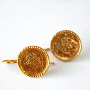 Elegant vintage Sterling Silver Gold Plated Earrings, Medal Earrings