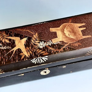 Vintage Japanese Lacquer Box Case
