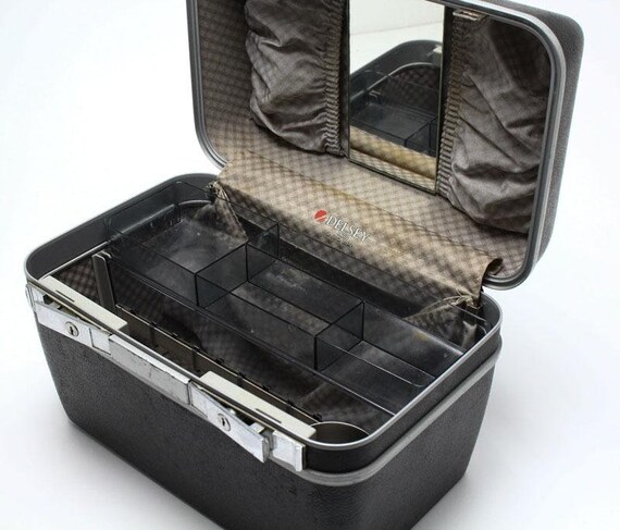 delsey makeup box