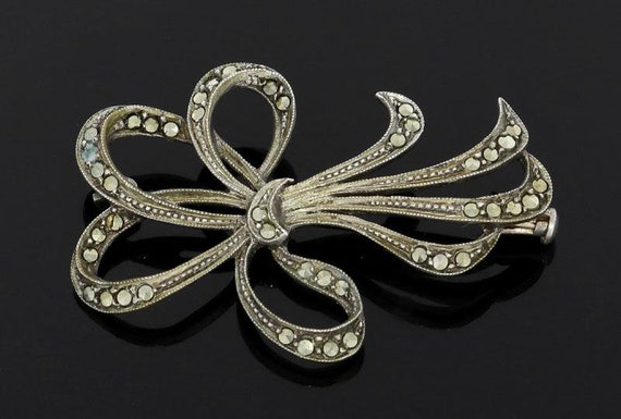 Broche Ancienne En Argent Massif Et Marcassite – Style Vintage
