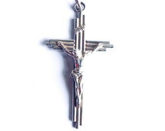 Vintage Sterling Silver Crucifix Pendant