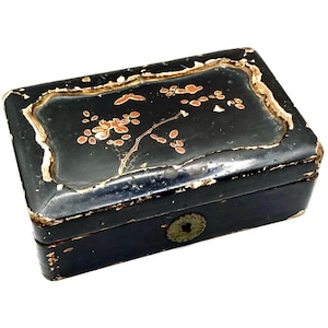 Vintage Lacquer Box, handmade jewelry box