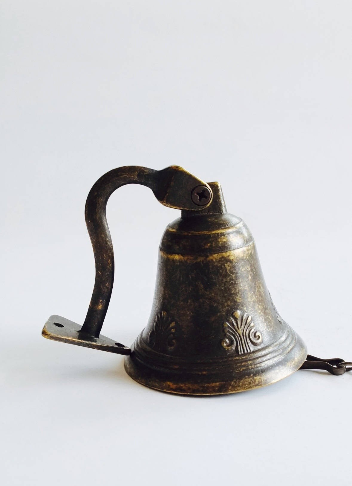Golden Brass Wall Decor Hanging Bell at Rs 900/piece in Udaipur
