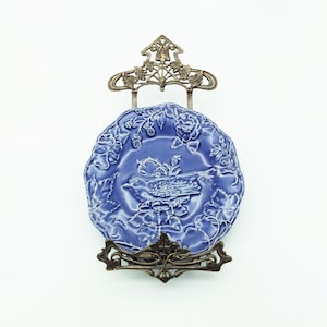 Appendino da parete in ottone vintage per piatti, portapiatti, supporto da parete per piatti e opere d&#39;arte, supporto per piatti, espositore per piatti, espositore per cornici