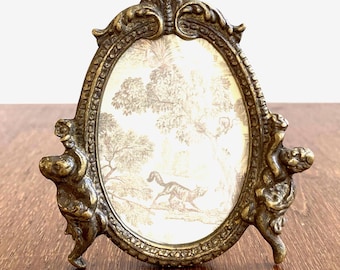 Vintage Brass Angels Oval Picture Frame, 1.5”x2.5”