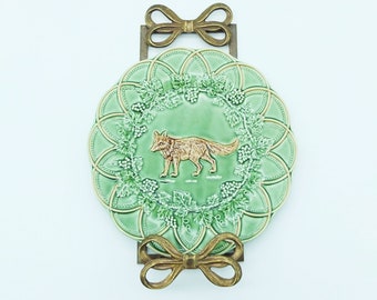 UNIQUE Vintage Wall Plate Hanger, Plate Holder,  Wall Rack for Plates and Artwork, wall display, wall stand, Plate easel, wall dish stand