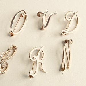 Broche inicial, letras O, V, C, N - Broche con letras bañadas en oro y plata de ley, broche con letras vintage