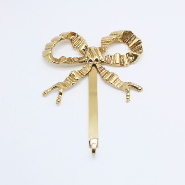 Vintage Bow Hanger for your Photo Frames or Pictures, picture display, hanger display