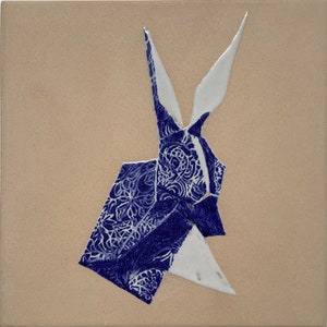 Ręcznie malowane portugalskie płytki | Kobaltowy błękit [Królik] | Sztuka azulejos z XVII wieku | 14 x 14 cm