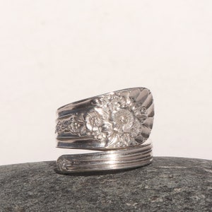 Spoon Ring, Spiral Ring, Wrap Ring, Bypass Ring, Statement Ring, Jubilee Pattern, Floral Ring Boho Ring Boho Fashion Hippie Ring