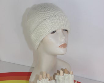 madmonkeyknits immediate pdf download knitting pattern Adult Teen Aran Ski beanie and Short Finger Gloves CIRCULAR